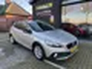 VOLVO V40 2.0 D2 MOMENTUM CROSSCOUNTRY