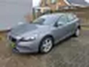 Volvo V40 2.0 D4 Momentum Business 190pk Bj:2014 NAP!