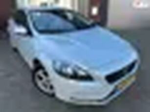 Volvo V40 2.0 D4 Summum Business / Leder / Navi / PDC / Memory