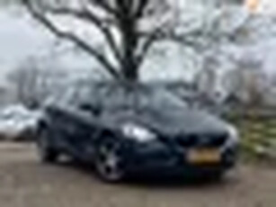 Volvo V40 2.0 T2 Kinetic Clima + Cruise nu € 12.975,-!!!