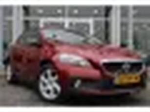 Volvo V40 Cross Country 2.0 T3 Summum Verw. Voorstoelen Trekhaak Clima Leder 17