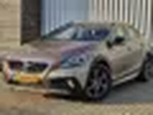 Volvo V40 Cross Country 2.5 T5 AWD / Dealer Onderhouden!