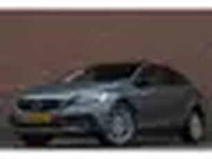 Volvo V40 Cross Country T3 Polar+ Luxury, Memory, Standkachel, Trekhaak, Full LED, Panoramadak, Lede