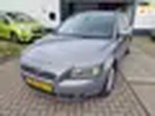 Volvo V50 2.4