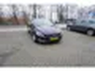 Volvo V60 1.6 T4 Summum TREKHAAK HARMAN/KARDON STOELVERWARMING LEER