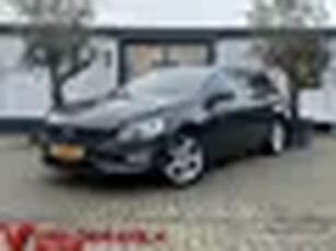 Volvo V60 2.0 D4 Momentum Navi Cruise Climate Trekhaak