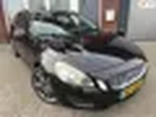 Volvo V60 2.0 D4 Summum / Leder / PDC / Cruise / Stoelverwarming