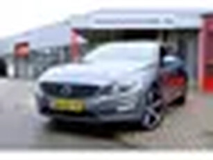 Volvo V60 2.4 D6 Twin Engine Special Edition Aut. XenonAdapt.CruiseNaviClimaLMV