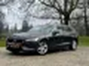 Volvo V60 B3 Momentum Business, Camera, Leer, Trekhaak