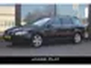 Volvo V70 1.6 T4 Limited Edition Leder Trekhaak Xenn