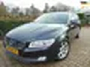 Volvo V70 1.6 T4 Nordic+ Automaat , Clima / Leder / Navi / Isofix / Xenon / Lm Velgen / Trekhaak.