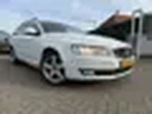 Volvo V70 2.4 D5 215PK AUTOMAAT LEER/CLIMATE/LMV (bj 2014)