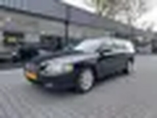 Volvo V70 2.4 Edition I 268.000KM!!!! Origineeel NL Half leer Navi Clima Cruise Trekhaak 16 inch NAP