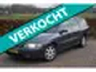 Volvo V70 2.4 MomentumClimaRijdt GoedYoungtimerTrekhaak