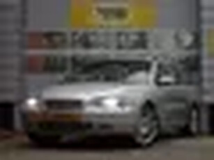 Volvo V70 2.5T 210PK Aut. *Xenon/PDC/17