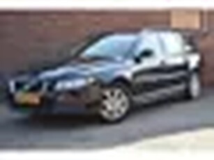 Volvo V70 2.5T Momentum '08 Leder Clima Cruise