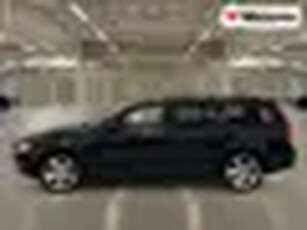 Volvo V70 2.5T Momentum Goed onderhouden met garantie