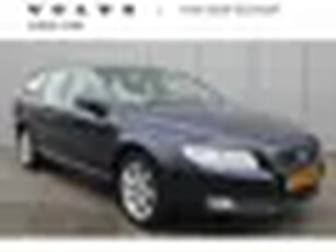 Volvo V70 T5 245pk AUTOMAAT Nordic+ Trekhaak BLIS STANDKACHEL STOELVERWARMING