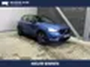 Volvo XC40 T4 R-Design Panoramadak Trekhaak BLIS Stoel+Stuurverwarming Camera