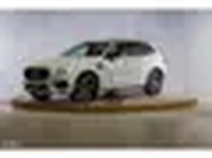 Volvo XC60 2.0 Recharge T8 AWD R-Design Panorama dak Zwenkbare trekhaak Apple carplay Cruise