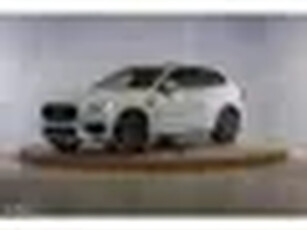 Volvo XC60 2.0 T8 Twin Engine AWD R-Design Apple carplay Trekhaak Panorama Adaptieve cruise