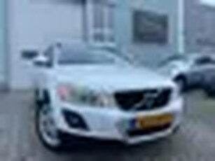 Volvo XC60 2.4D Momentum (bj 2010) 175PKLEERNAVIECCCARPLAY