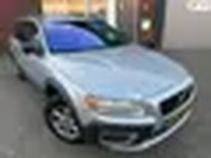 Volvo XC70 2.4 D5 Momentum / Leder / PDC / Clima / Cruise