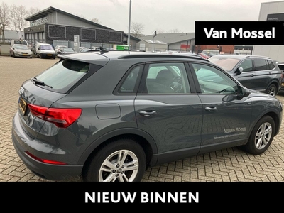 Audi Q3 35 TDI Pro Line | Automaat | Navigatie | 17 Inch Velgen | Airco | Parkeersensoren Achter | Dealer onderhouden | Stoelverwarming |