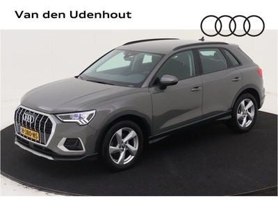 Audi Q3 35 TFSI 150pk Pro Line business / 18