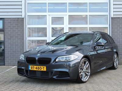 BMW 5 Serie Touring M550xd 381PK / Panoramadak / HUD / Trekhaak