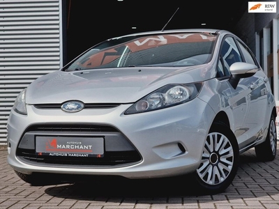 Ford Fiesta 1.25 Titanium AIRCOSTOELVERWARMING