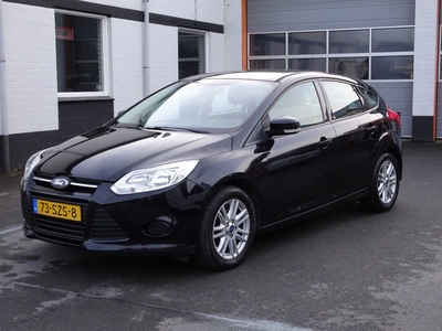 Ford Focus 1.6 TI-VCT Trend Airco, licht metalen velgen,