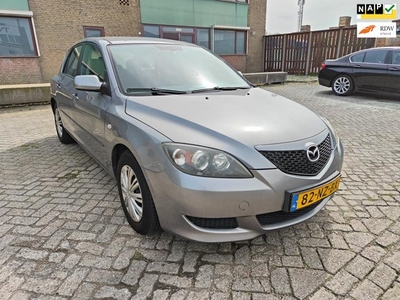 Mazda 3 Sport 1.6 Touring