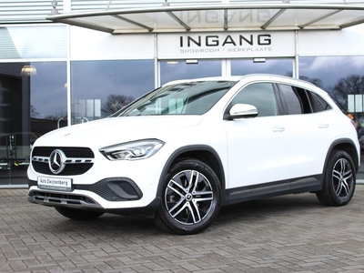 Mercedes-Benz GLA 200 Progressive | Afn. trekhaak | Keyless | Camera |