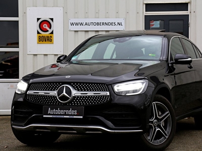 Mercedes-Benz GLC Coupé 300e 4MATIC AMG Plug in Hybride 9G-Aut.*BTW*Perfect Onderh.*Facelift*AMG Ext/int/Dak/Sfeerverl./Digi. Klokken/Diamond Gril