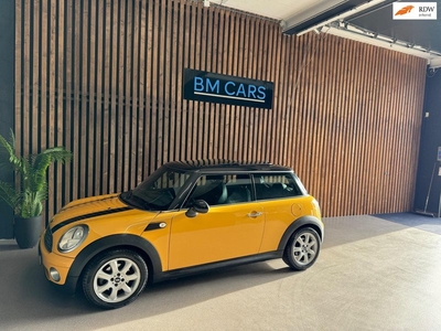 Mini Mini 1.6 Cooper Chili [bj 2007] Airco|Panodak|Leer