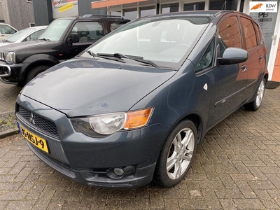 Mitsubishi Colt 1.3 Instyle automaat leer airco