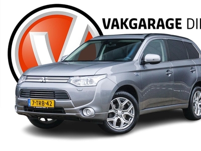 Mitsubishi Outlander 2.0 PHEV Instyle ✅ Schuifdak ✅ Leder ✅ Xenon