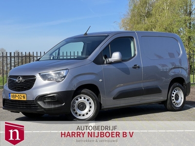 Opel Combo 1.6D L1H1 Edition Navi / Cruise / Trekhaak / Betimmering