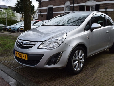 Opel Corsa 1.4-16V Automaat Edition