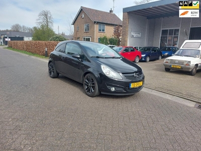 Opel Corsa 1.4-16V Edition