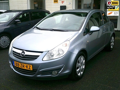 Opel Corsa 1.4-16V Enjoy