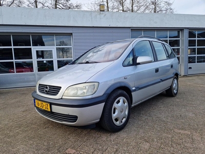 Opel Zafira 1.6-16V Comfort