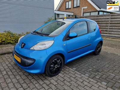 Peugeot 107 1.0-12V XR Bj:2006