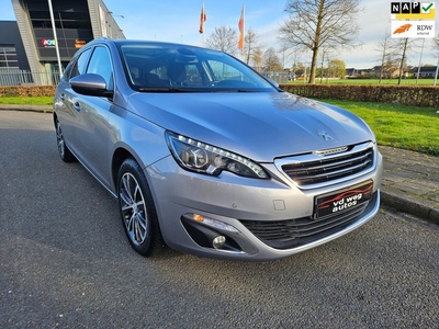 Peugeot 308 SW 1.2 PureTech Blue Lease Premium navi/pano/led