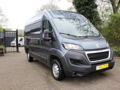 Peugeot Boxer 330 2.2 BlueHDi 120 L2H2 Premium