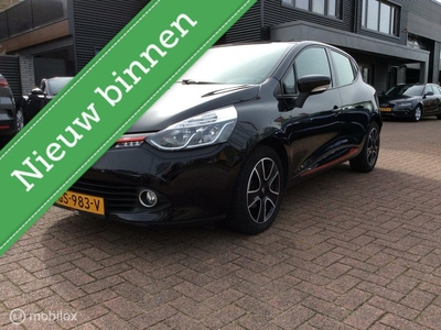 Renault Clio 1.2 Dynamique Automaat Boekjes Nap Navi Lm vlg trekh