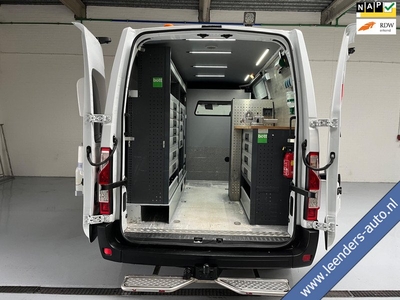 Renault Master SERVICEWAGEN T35 2.3 DCI 145PK EURO6 L2H2 VICTRON V230 BOTT INRICHTING AIRCO STANDKACHEL TREKHAAK RIJKLAARPRIJS!