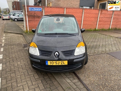 Renault Modus 1.4-16V Authentique Luxe