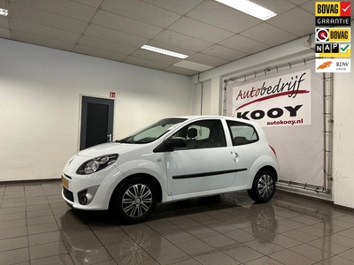 Renault Twingo 1.2-16V Authentique * 83.919 km + NAP / Elektr. ramen / NL Auto *